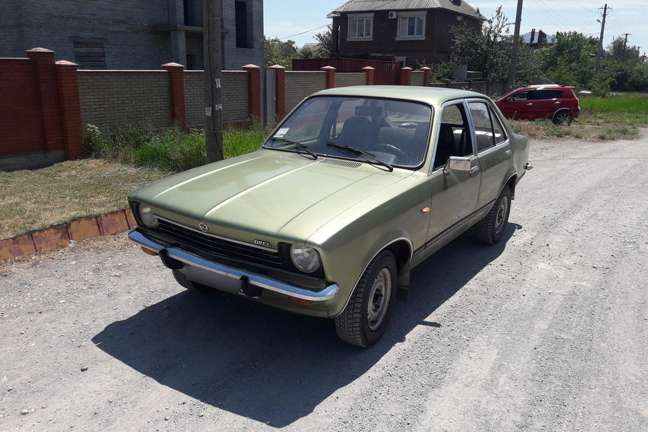 Продам Opel Kadett 1976 года в г. Мариуполь, Донецкая область
