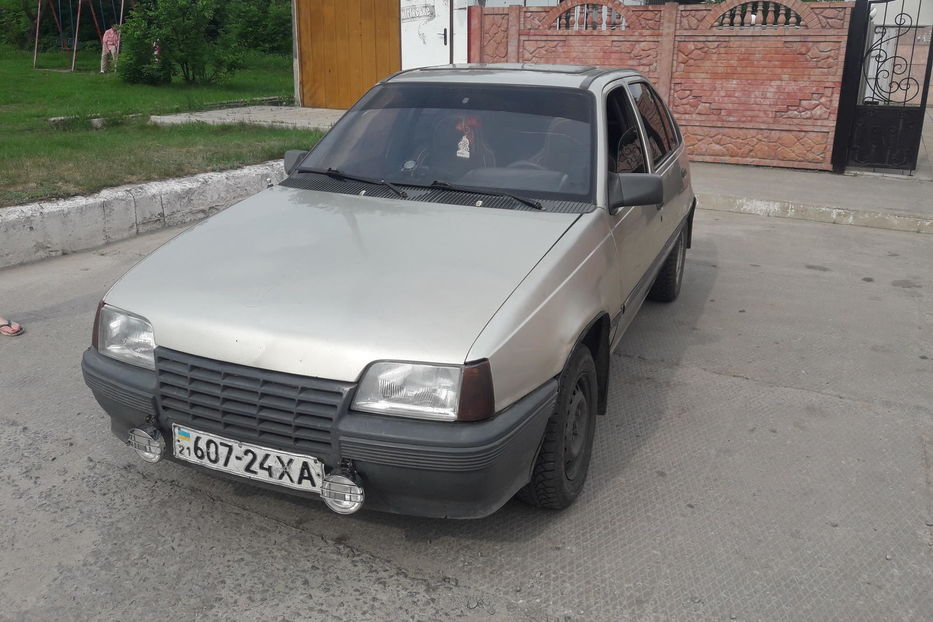 Продам Opel Kadett 1988 года в г. Волчанск, Харьковская область