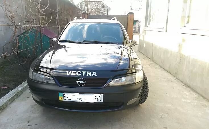 Продам Opel Vectra B 1998 года в г. Вознесенск, Николаевская область