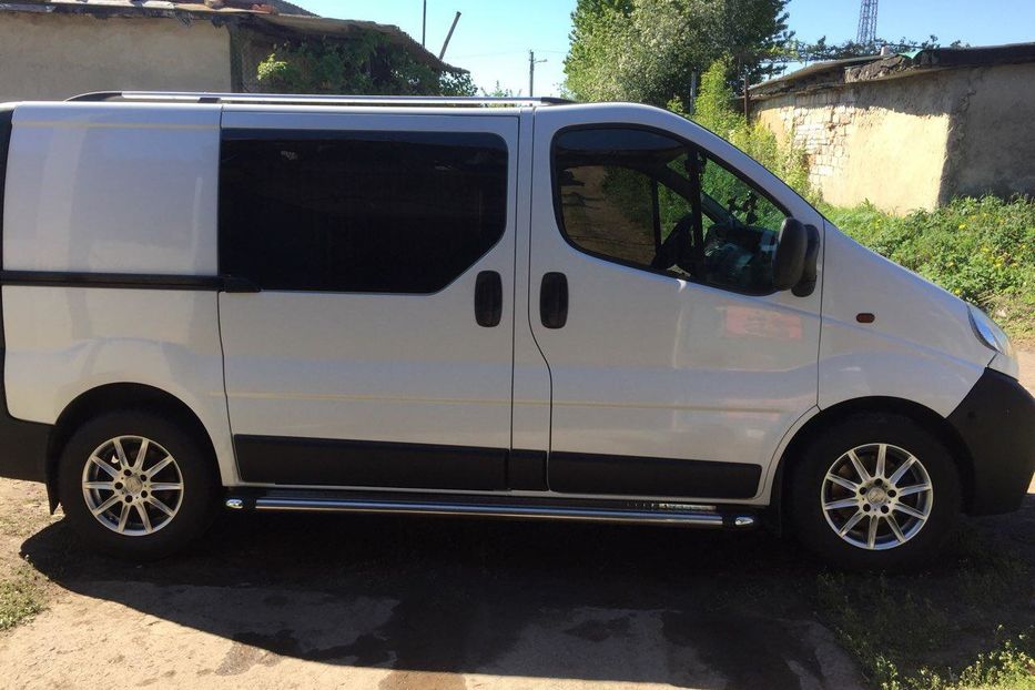 Продам Opel Vivaro пасс. 2007 года в г. Котовск, Одесская область