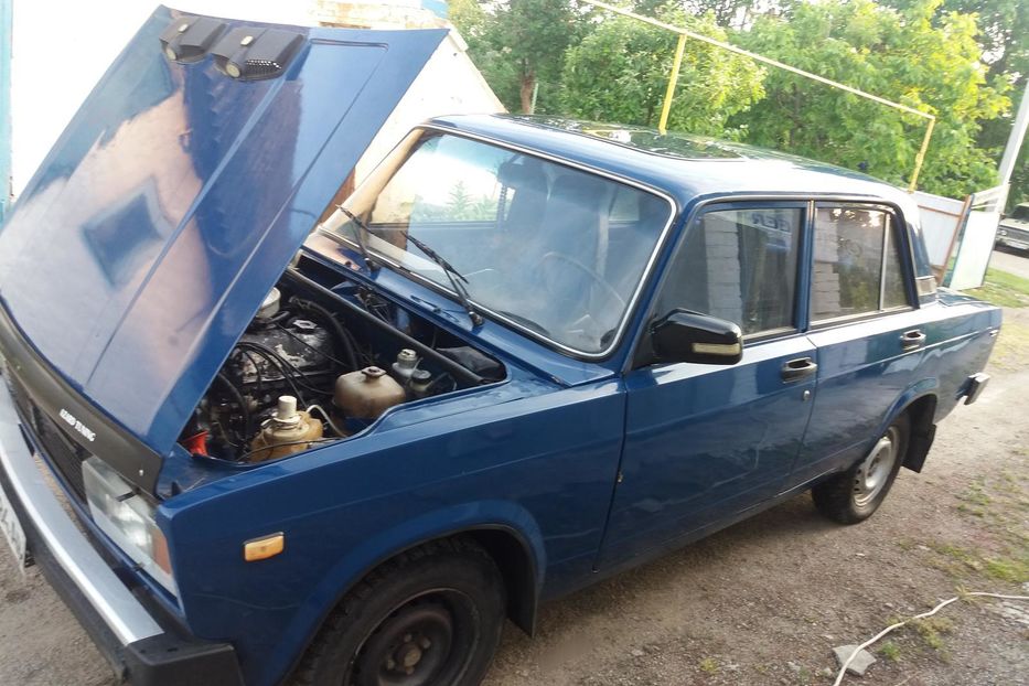 Продам ВАЗ 2105 1987 года в г. Компанеевка, Кировоградская область
