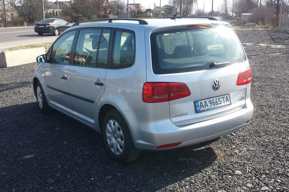 Продам Volkswagen Touran 2011 года в Луцке
