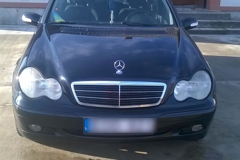 Продам Mercedes-Benz C-Class 2002 года в г. Новоселица, Черновицкая область