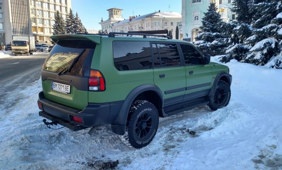 Продам Mitsubishi Pajero Sport 2000 года в Киеве