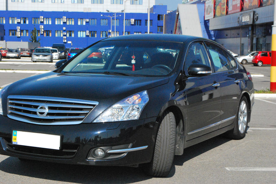 Продам Nissan Teana 2.5 CVT Luxury 2010 года в Киеве