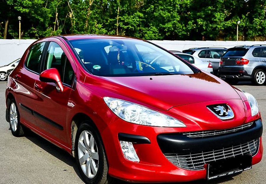 Продам Peugeot 308 2008 года в Киеве