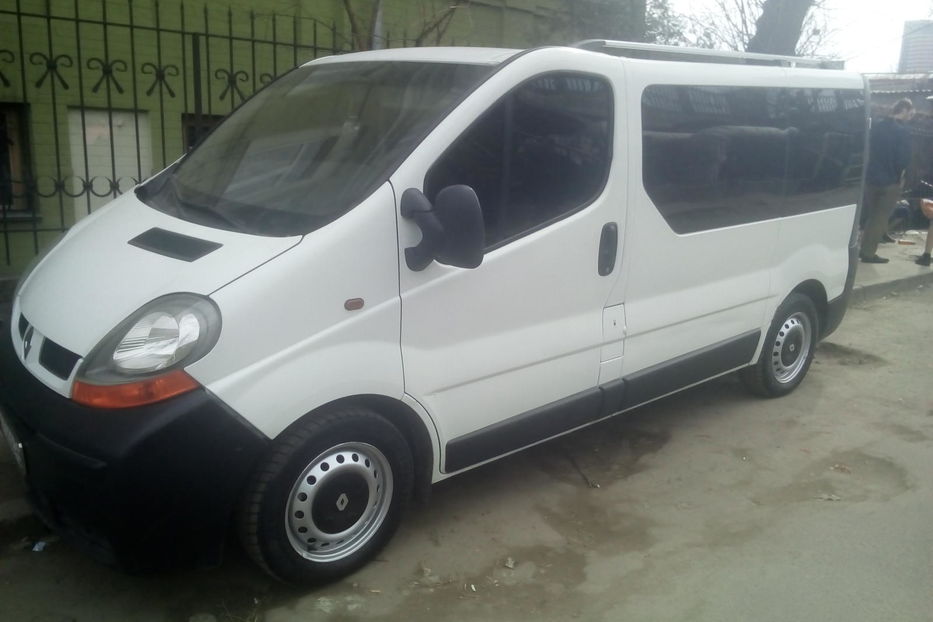 Продам Renault Trafic пасс. 2005 года в Киеве