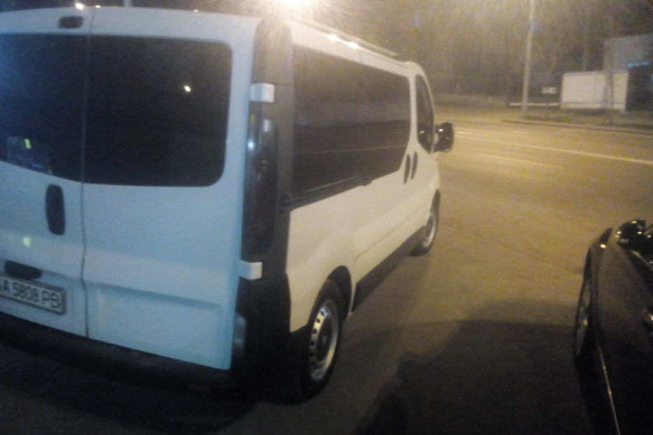 Продам Renault Trafic пасс. 2005 года в Киеве