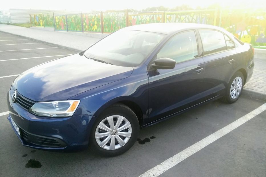 Продам Volkswagen Jetta S 2014 года в Виннице