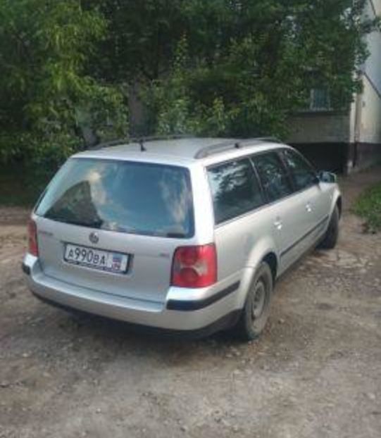 Продам Volkswagen Passat B5 2001 года в Луганске