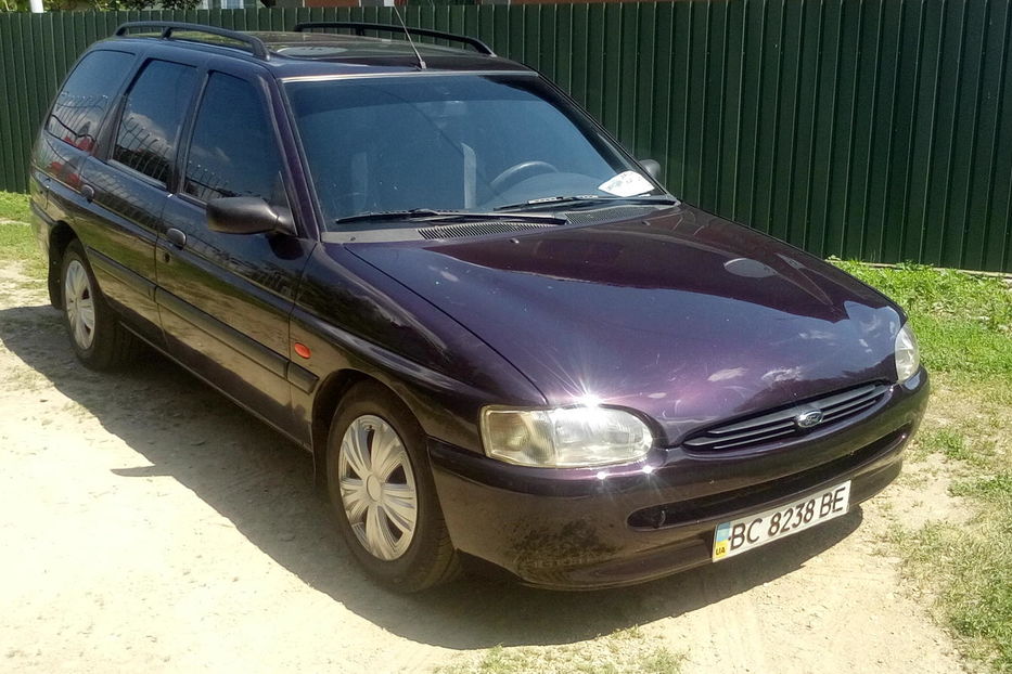 Продам Ford Escort 1996 года в г. Самбор, Львовская область