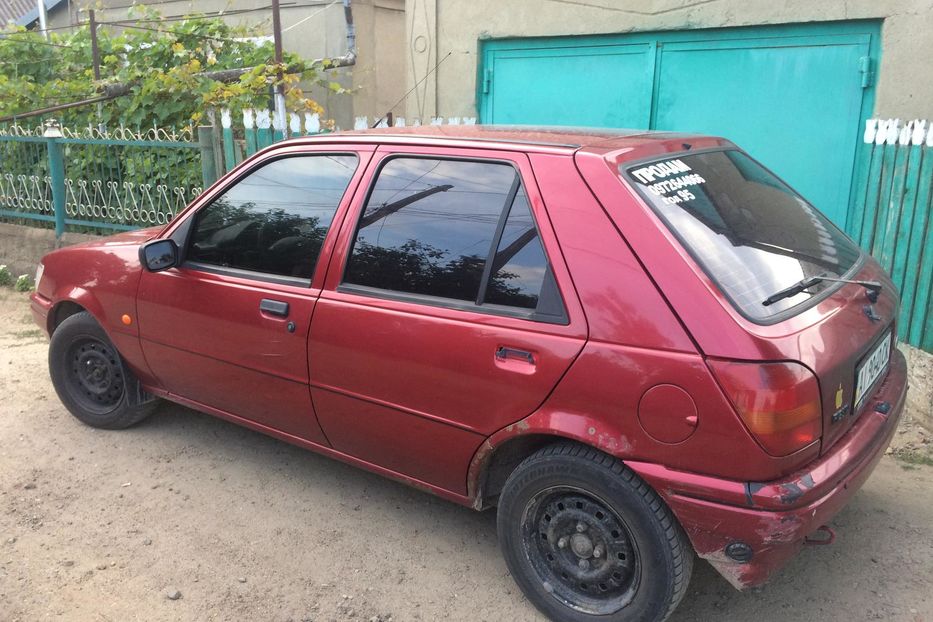 Продам Ford Fiesta 1995 года в Одессе