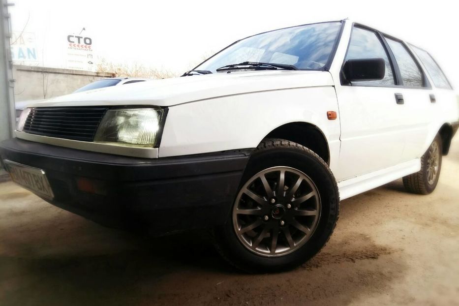 Продам Mitsubishi Lancer 4x4 1988 года в Одессе