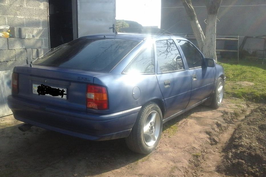 Продам Opel Vectra A 1989 года в Львове