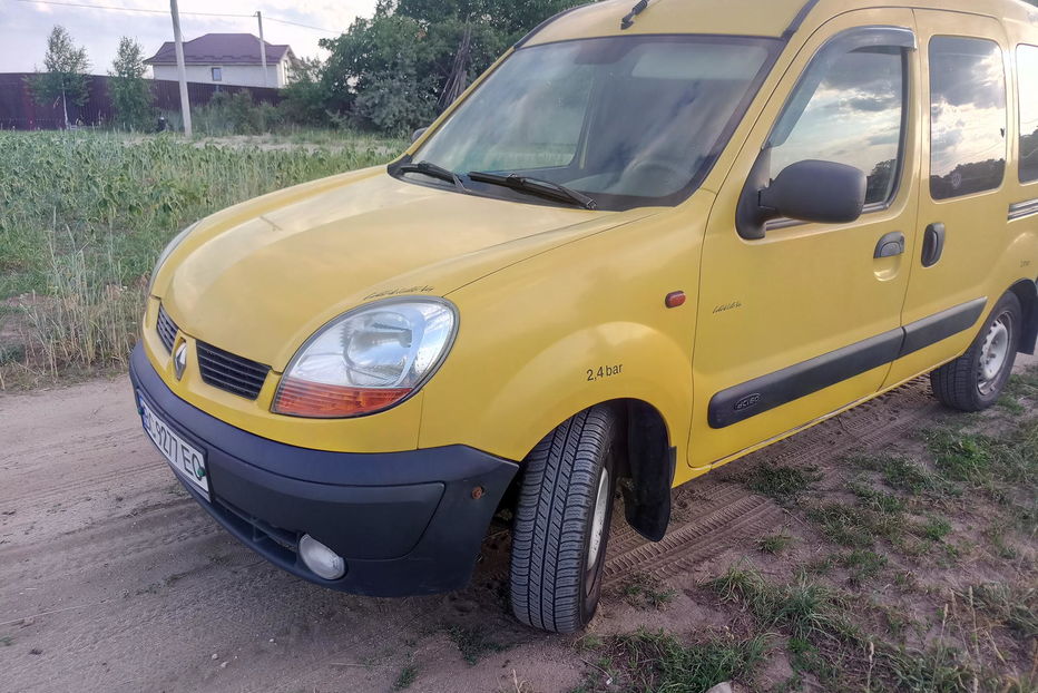 Продам Renault Kangoo пасс. 82hp 2003 года в Львове