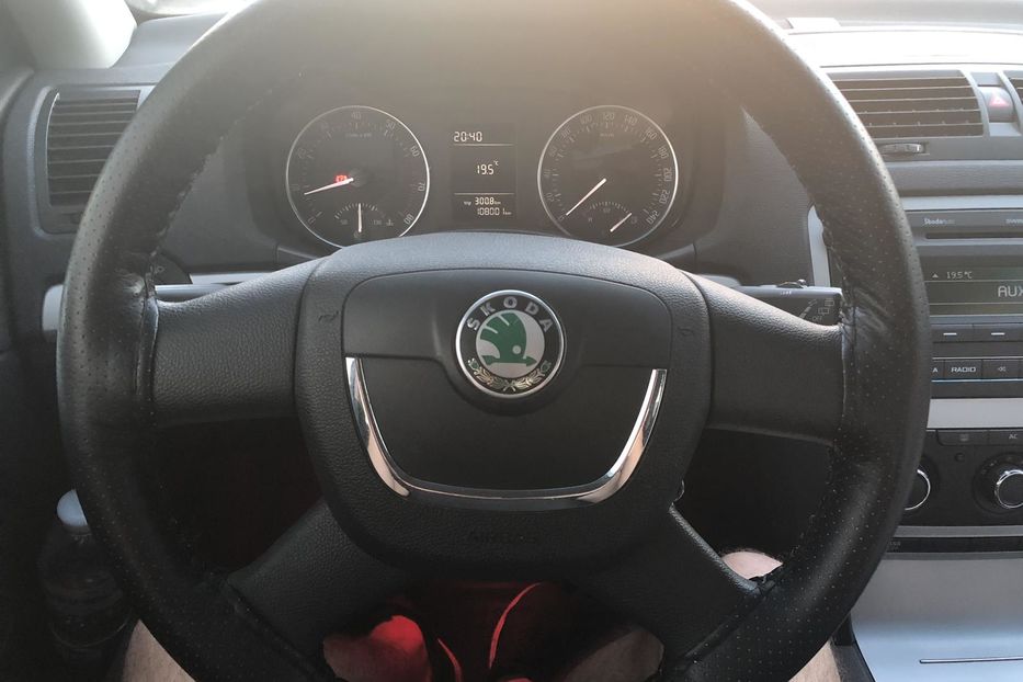 Продам Skoda Octavia A5 2011 года в Киеве