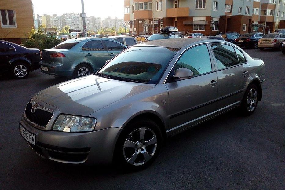 Продам Skoda Superb 2008 года в Киеве