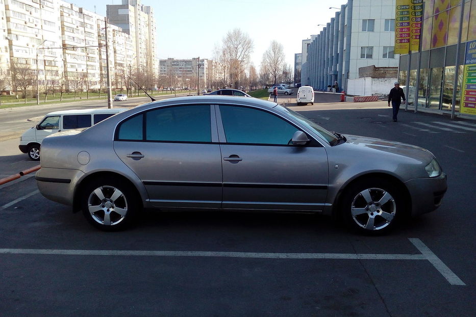 Продам Skoda Superb 2008 года в Киеве