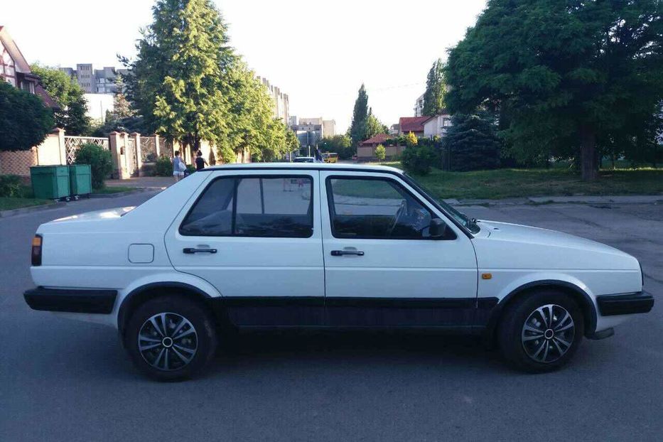 Продам Volkswagen Jetta 1988 года в Луцке