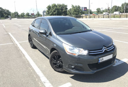 Продам Citroen C4 Tendance 2013 года в Киеве