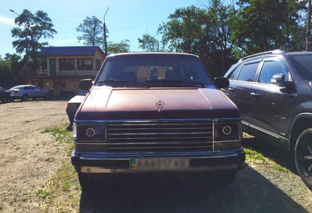 Продам Plymouth Voyager Se 1989 года в Киеве
