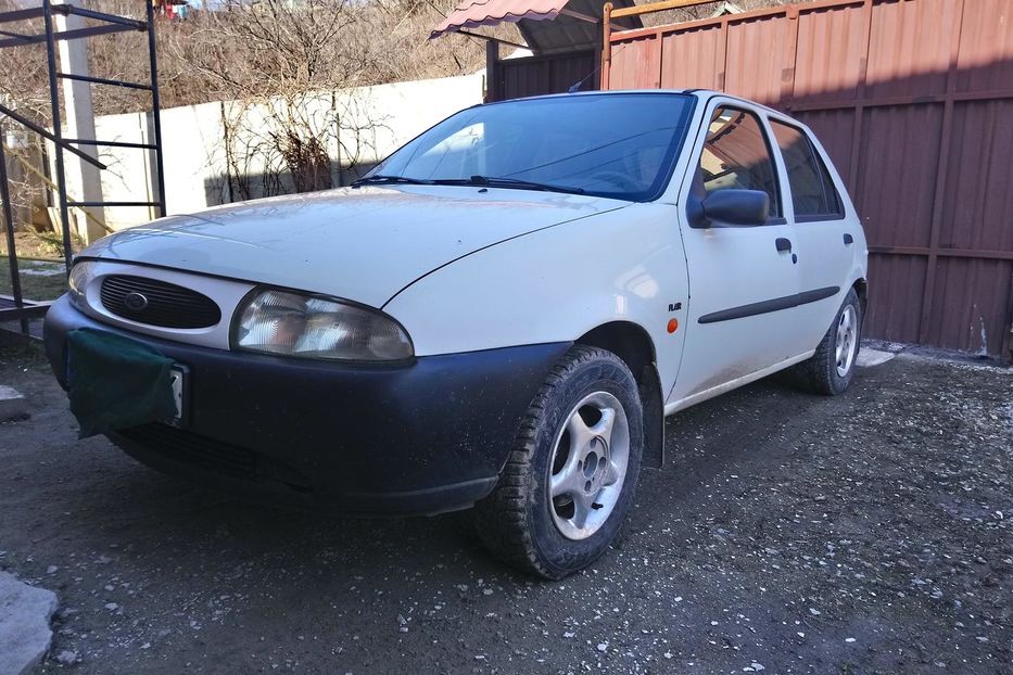 Продам Ford Fiesta 1996 года в Харькове