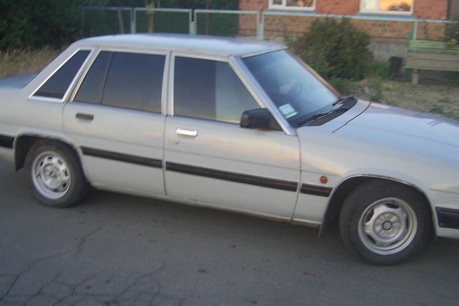 Продам Mazda 929 1985 года в г. Бердянск, Запорожская область