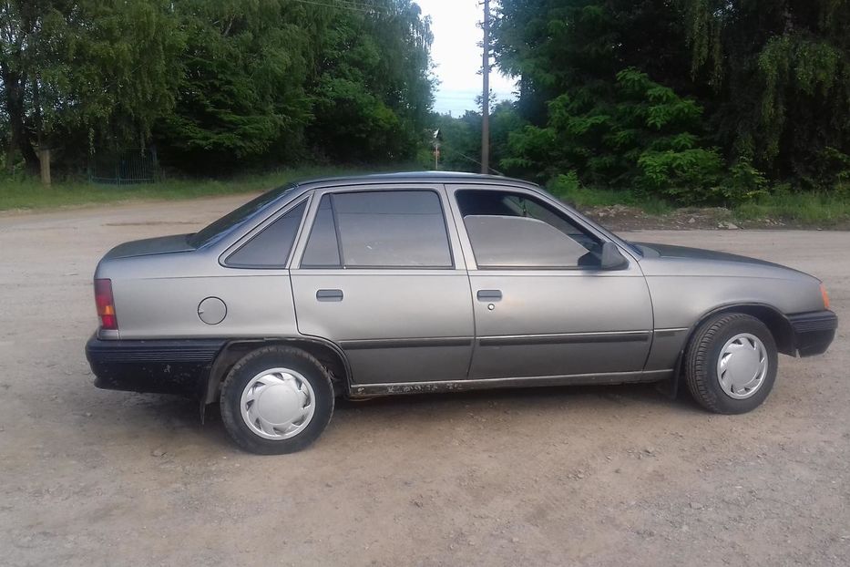 Продам Opel Kadett 1987 года в г. Трускавец, Львовская область