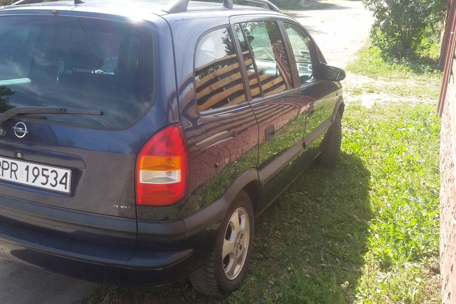 Продам Opel Zafira DI_16V 2000 года в г. Липовец, Винницкая область