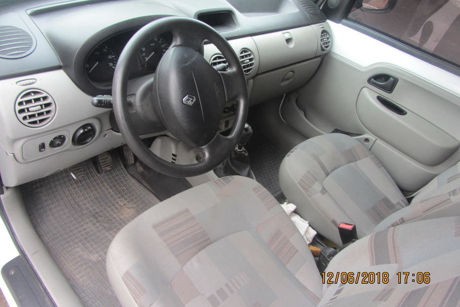 Продам Renault Kangoo пасс. 2005 года в Луцке