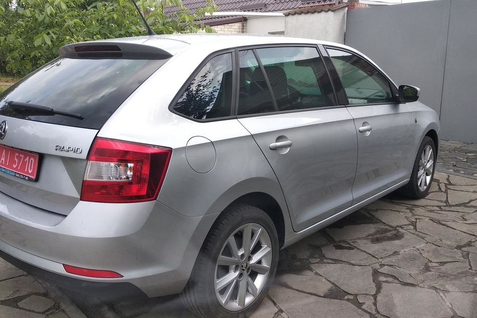 Продам Skoda Rapid Spaceback 2014 года в Сумах