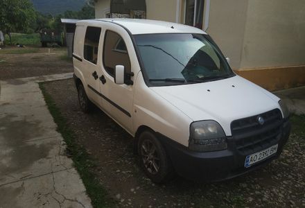 Продам Fiat Doblo пасс. 2004 года в Ужгороде