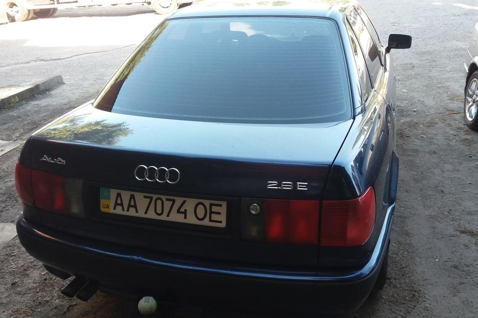 Продам Audi 80 1994 года в Киеве