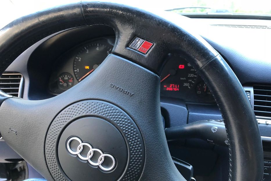 Продам Audi A6 2000 года в Харькове