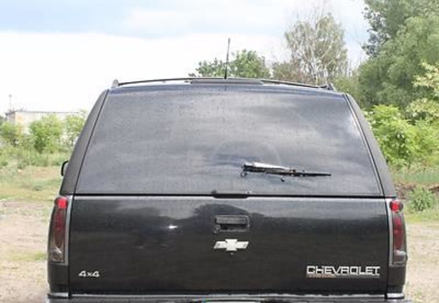 Продам Chevrolet Tahoe 1996 года в Киеве