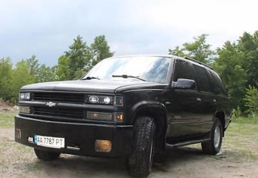 Продам Chevrolet Tahoe 1996 года в Киеве
