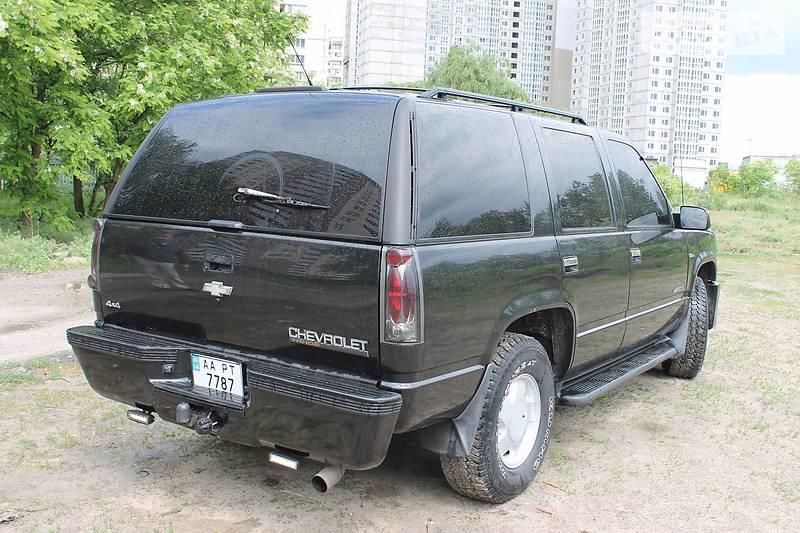 Продам Chevrolet Tahoe 1996 года в Киеве