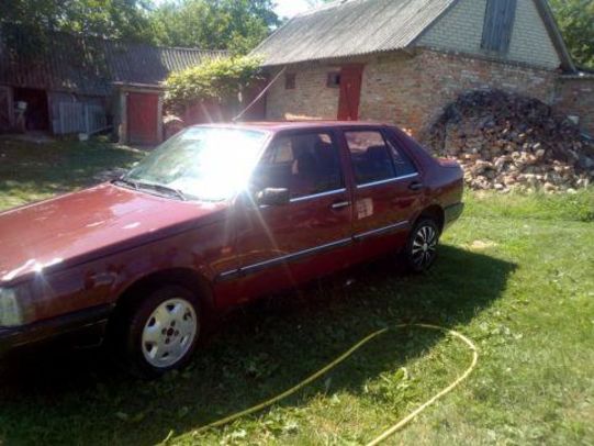 Продам Fiat Croma 2.5л дизель 1988 года в Ровно