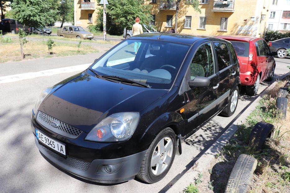 Продам Ford Fiesta 2008 года в Киеве