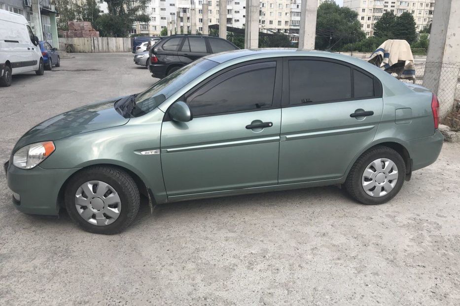 Продам Hyundai Accent  1.4    2007 года в Черновцах