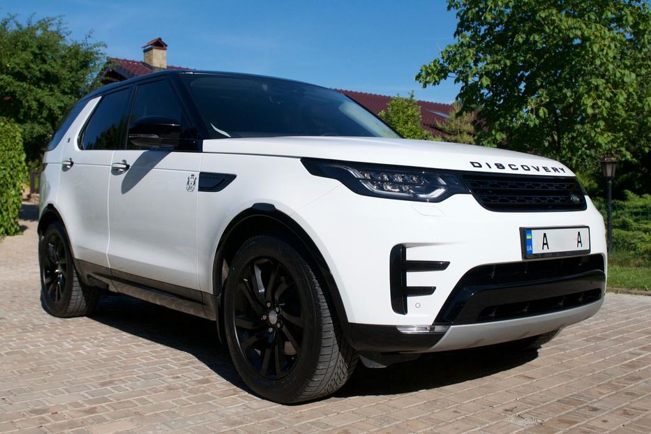 Продам Land Rover Discovery HSE 2017 года в Киеве