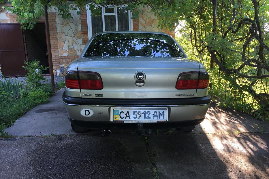 Продам Opel Omega B 1998 года в г. Умань, Черкасская область