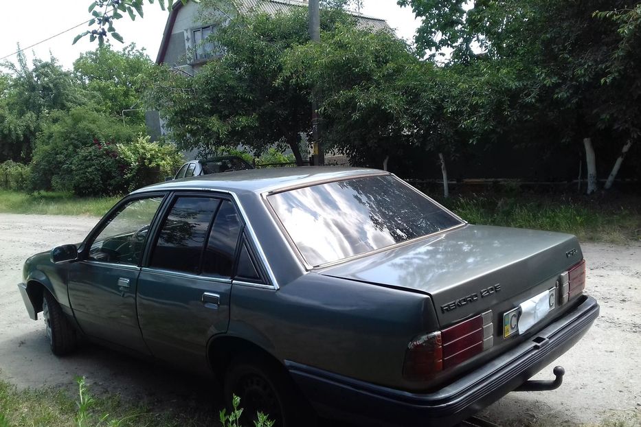 Продам Opel Rekord 1985 года в г. Умань, Черкасская область