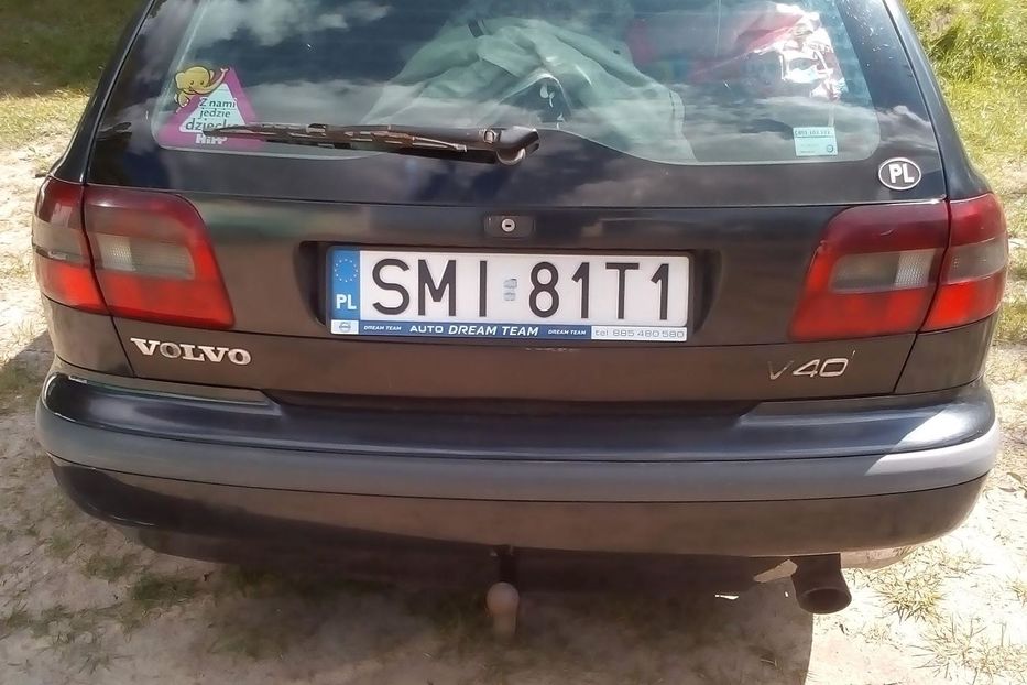 Продам Volvo V40 1997 года в г. Червоноград, Львовская область