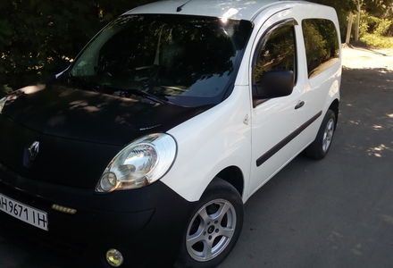 Продам Renault Kangoo пасс. 2010 года в г. Мариуполь, Донецкая область