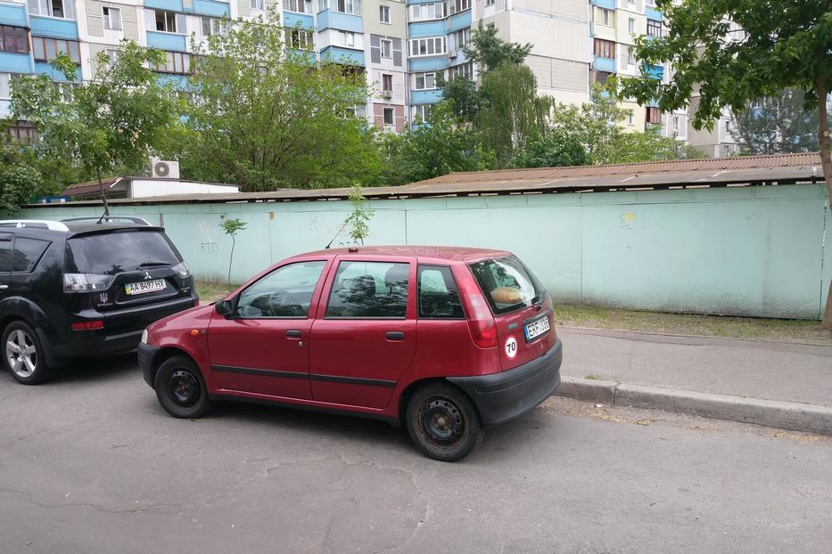 Продам Fiat Punto Selecta 1995 года в Киеве