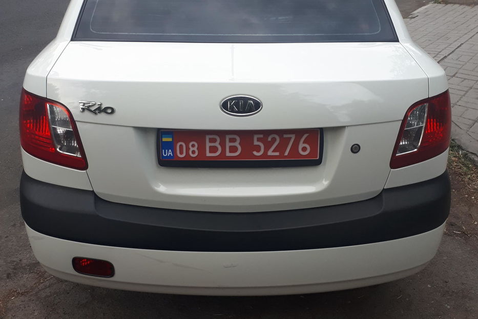 Продам Kia Rio 2008 года в Запорожье