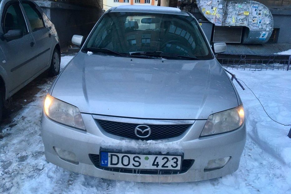 Продам Mazda 323 F 2001 года в Киеве