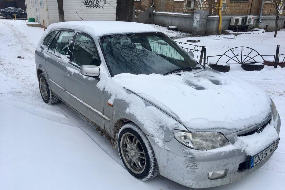 Продам Mazda 323 F 2001 года в Киеве