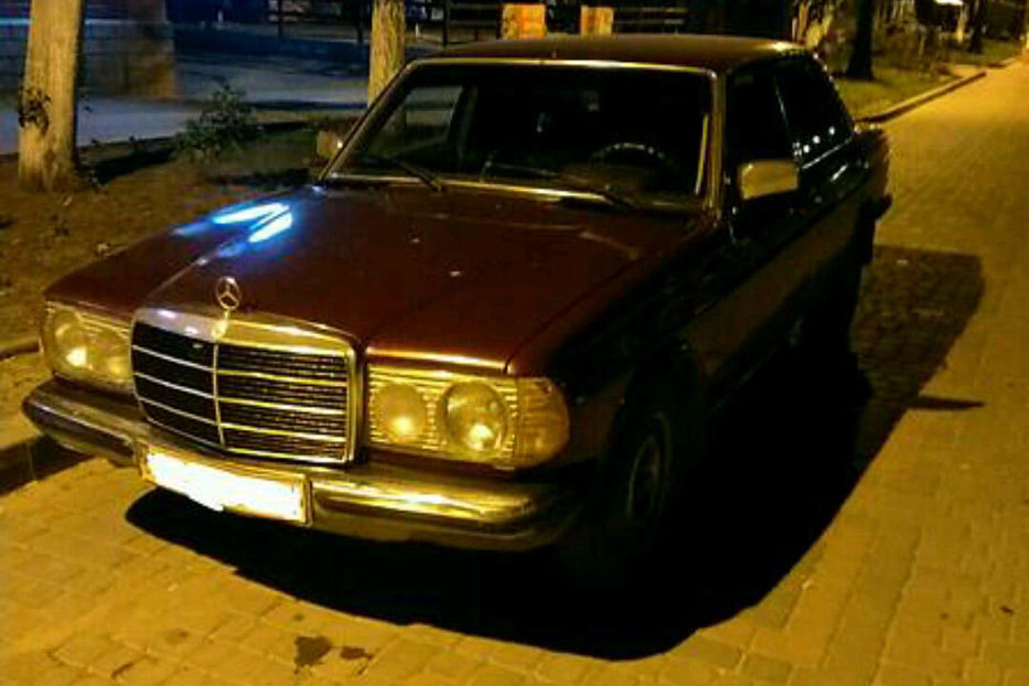 Продам Mercedes-Benz 240 W123 1978 года в г. Каменец-Подольский, Хмельницкая область